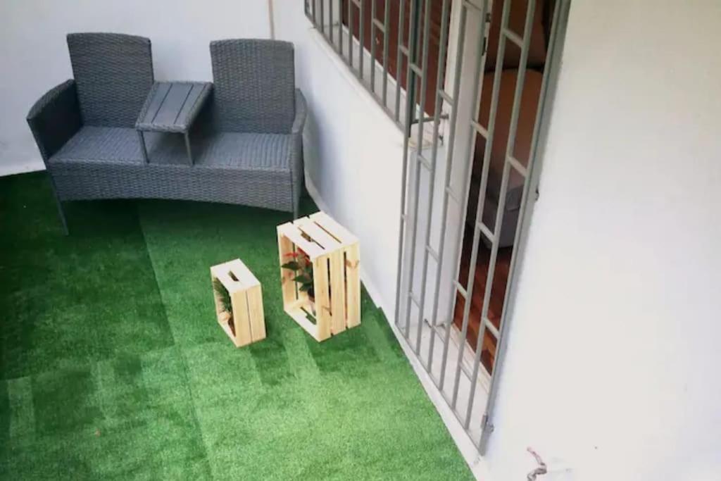 Apartment With Private Patio Atenas Exterior foto